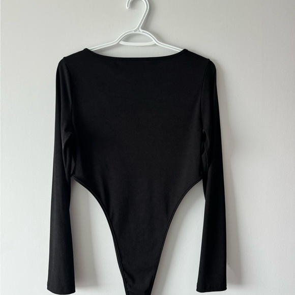 Long Sleeve Heart Cut Out, High Cut Bodysuit - Picture 4 of 4
